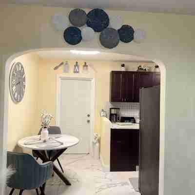 Charming 3-bedroom 2 bathroom home in brilliant Winter Haven,pet friendly, WiFi Others