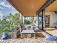 Modern View Home with Sauna, Steam Room & Hot Tub