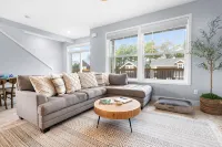 Walk to Beach · Dining & Coffee · EV Charger · 1 Dog ≤50 LBS ok with Pet Fee - Wifi