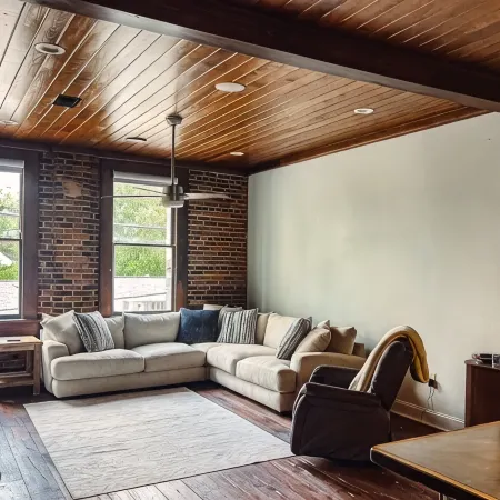 Spacious Luxury Condo in the Heart of Downtown Hammond!