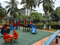 Costa Mahkota [3 min to Mahkota, 4pax, 1car park] by LoHas