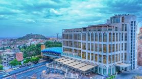 Sarwat Park Hotel