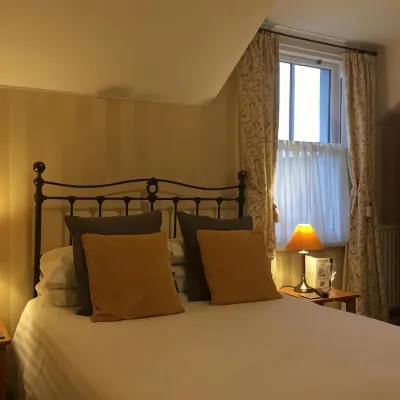 Glendale Guest House Hotels near Derwent Pencil Museum