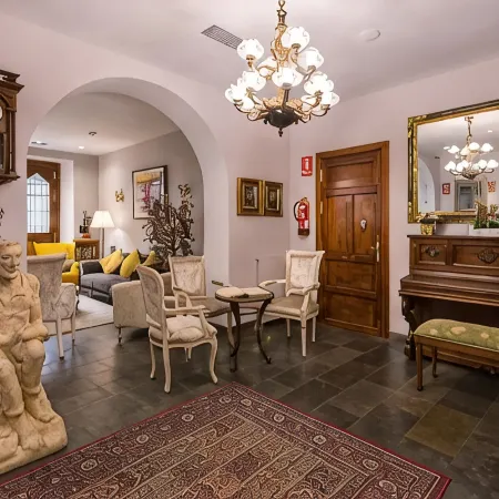 Hotel Alda Vía León