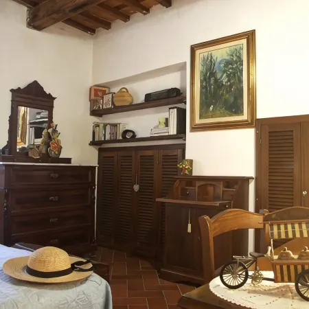 Apartment at only 4 min walk from the leaning Tower, with car parking