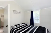 Okiwi Bay Cosy Cottage Hotels in 