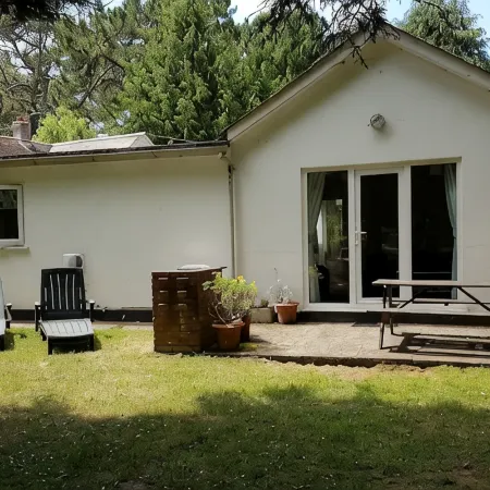 Little Croft - Spacious cottage in Woodland setting close to fantastic beaches