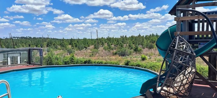 5-bedroom house in delightful Bastrop with fitness room, WiFi, AC Hotels in Bastrop County