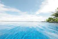 Oceanfront Spanish Villa - FREE Starlink Wi-Fi - Villas