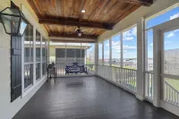 Anchors Aweigh Families, Couples, Groups-Private Dock. - 4-Star