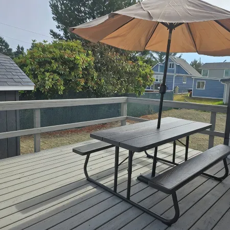 Enjoyable 3-bedroom house with access to the beach
