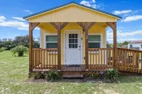Cabin #2 A Joyful Place 5 Star Adult Resort  minutes from scalloping & fishing