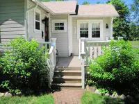 Harbor Springs Cottage In The Woods - 4 estrellas