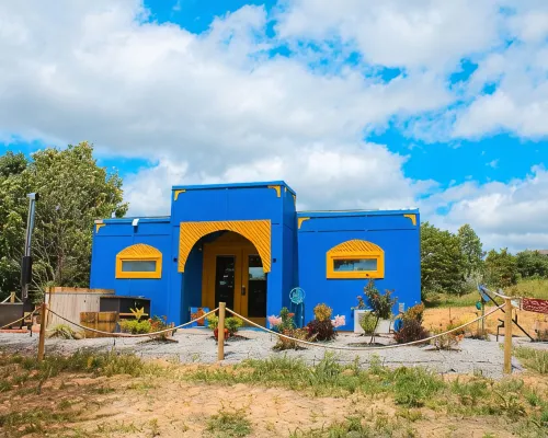 Aladdin Inspired Cabin Hot Tub Pet Friendly 3 Miles from Hocking Hills State Pk Hotels in Swan Township
