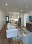 NEW GAMEDAY Home 3-BR/3BA Close to Campus! - Homestays