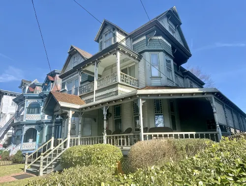 Amazing Location. Jackson St with Pool.  Featured on #Staycation.
