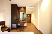 ELISSA HOTEL & SUITES - breakfast
