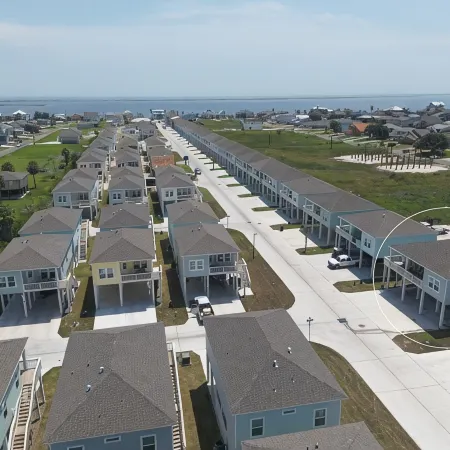 Relaxing Family Retreat w/ Pool - Close to Beach, Fishing & Port A Ferry