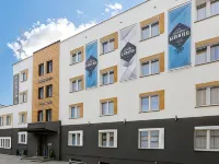 Hotel Silver Hotels near 85 Gallery
