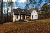 One of a Kind Mountain Retreat! - 4성급