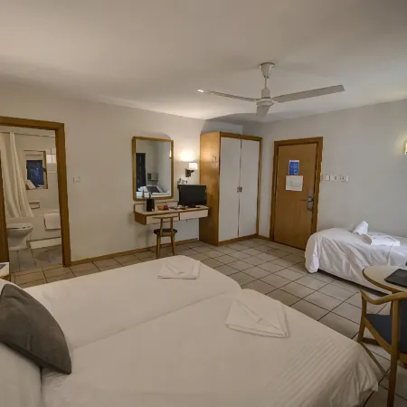 Sliema Chalet Hotel