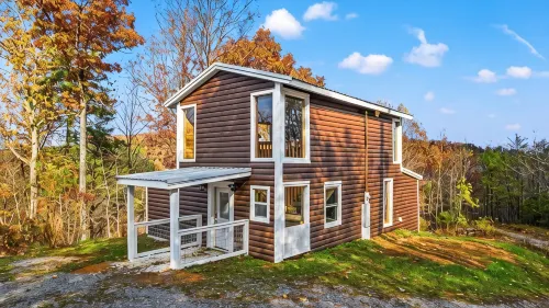 Christmas in Modern Mt Cabin-Dollywood, Downtown, Zipline w/ Hot Tub,Grill,Games - 4-Star