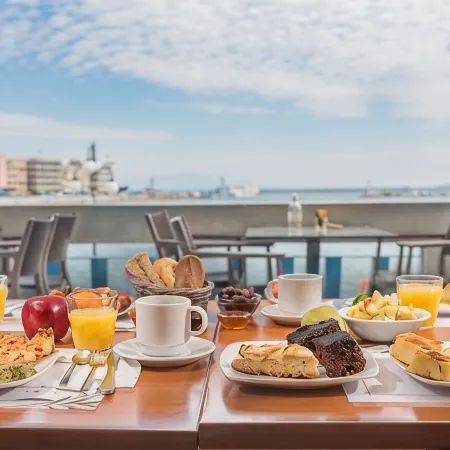 Lesvion Hotel