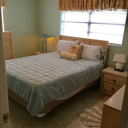 Breezy Cool Vacation Comfy House close to Beaches