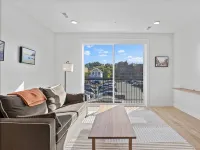The Loop Downtown by Kasa