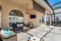 Dunedin Lux 5Br Villa w/Heated Saltwater Pool & Spa, Patio, Putting Green & BBQ