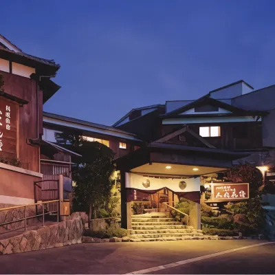Hitomaru Kadan Hotels near Tsuki no Yufune