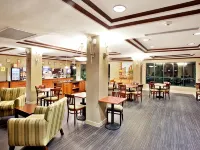 Holiday Inn Express & Suites MACON - I-475 by IHG