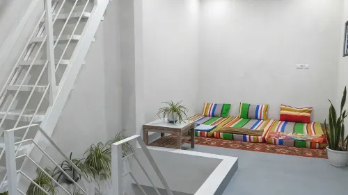 Jingga Guesthouse - Pensions