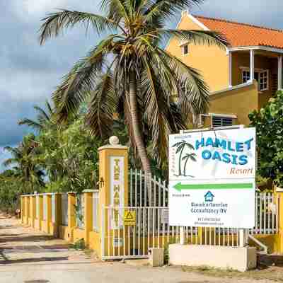 Spacious Oceanfront Villa, private beach and water access, accommodates 12 Hotel Exterior