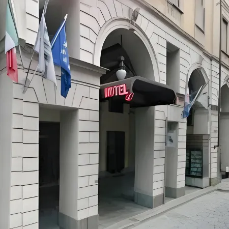 Hotel Diplomatic