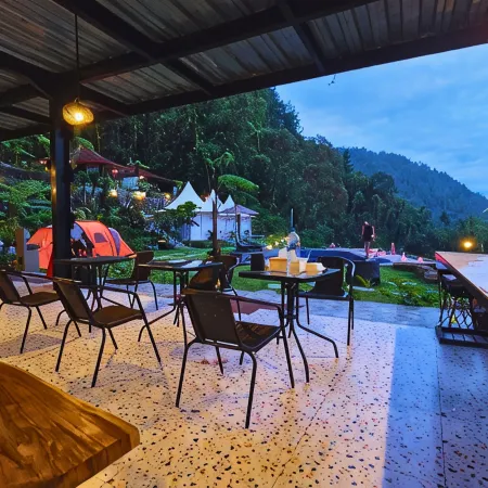 Adelisca Glamping, Cafe and Villa
