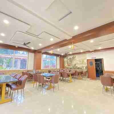 Panchratna Executive Resort Dining/Meeting Rooms
