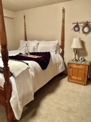 Charming 2-bedroom bacement with WiFi, AC in enjoyable Murray