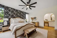 Luxury Oceanview Wailea Retreat with Sunset Views