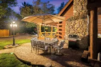 Riverfront Cabin with Cedar Wood Hot Tub, Dry Sauna, and Dock - Homestays