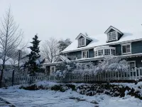 Pension & Cafe Cruise Hotels in Shika