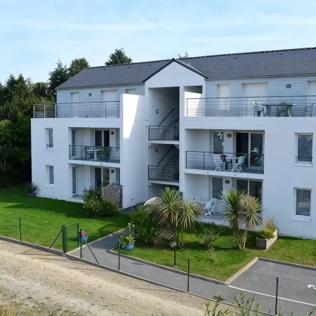 Sea View, 3 Rooms with Terrace, 200m MORGAT Beach