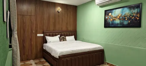 Himalaya Pool & Resort - 2-Star
