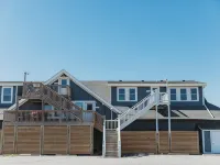 Steps to Duck Fun: Sunset Views, Resort Amenities! w/Beach Access! Hotels in Duck