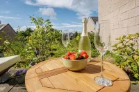 Riverside Garden Apartment with lovely River Tay views and parking - ห้องครัว