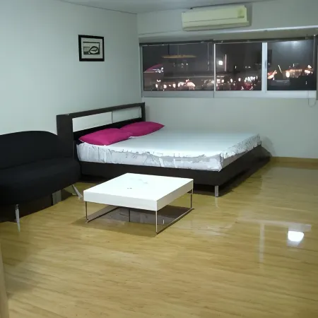 DMK Don Mueang Airport Guest House