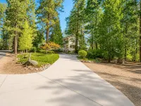 LAKEMONT PINES • Big Family Home • AC • DOG + RV's Hotels in Arnold