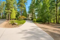 LAKEMONT PINES  •  Big Family Home  • AC • DOG + RV's - 3-Star