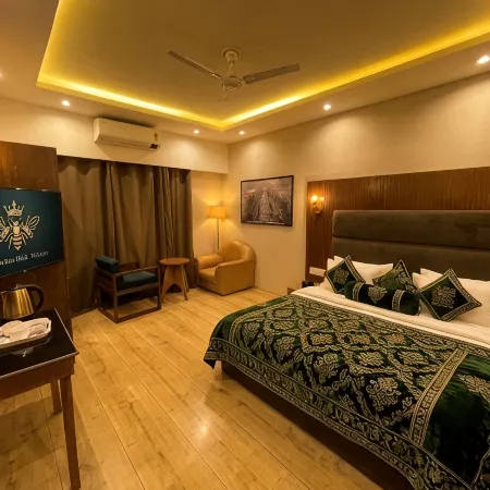 Hotel Golden Bees Spa & Gym