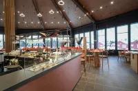 Santa Claus Holiday Village - breakfast